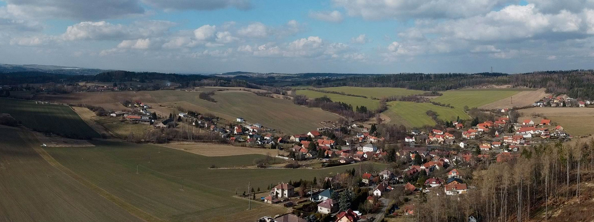 Obec Zvánovice - fotografie z drona